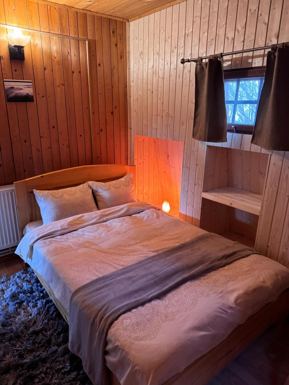 Cabana Din Padurea Valeni Vălenii de Munte Exterior foto