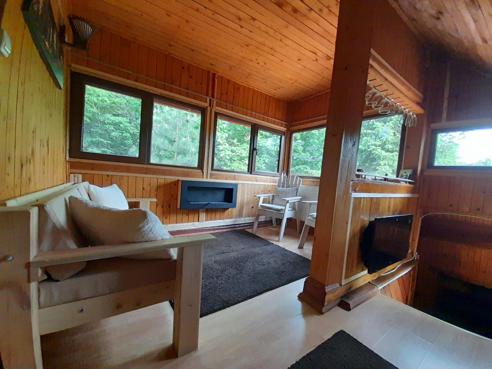 Cabana Din Padurea Valeni Vălenii de Munte Exterior foto